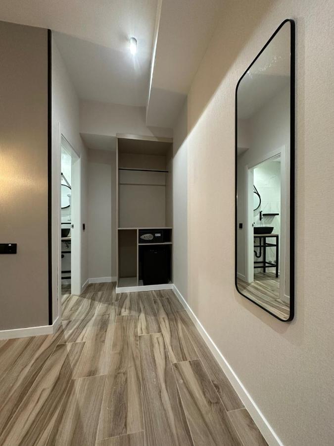 Cc Opera Suites Madrid Eksteriør billede