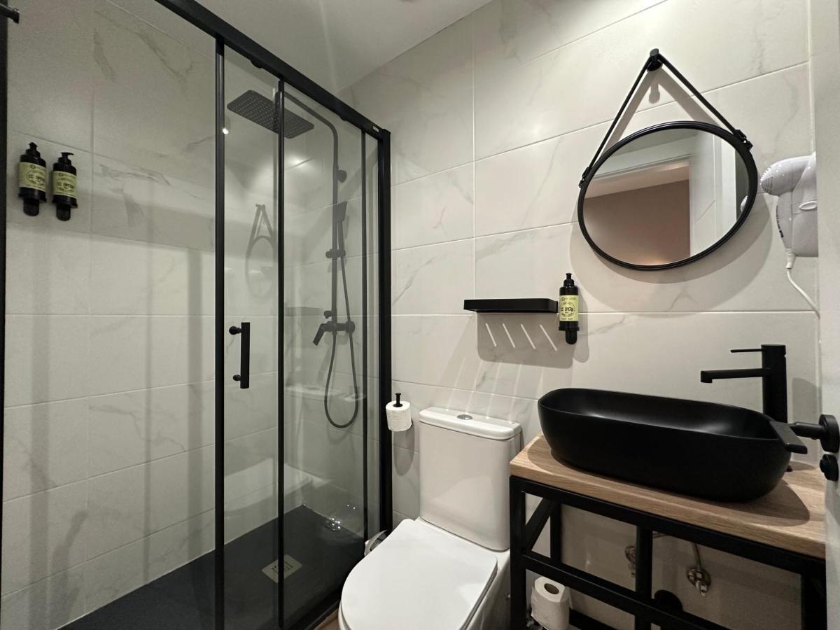 Cc Opera Suites Madrid Eksteriør billede