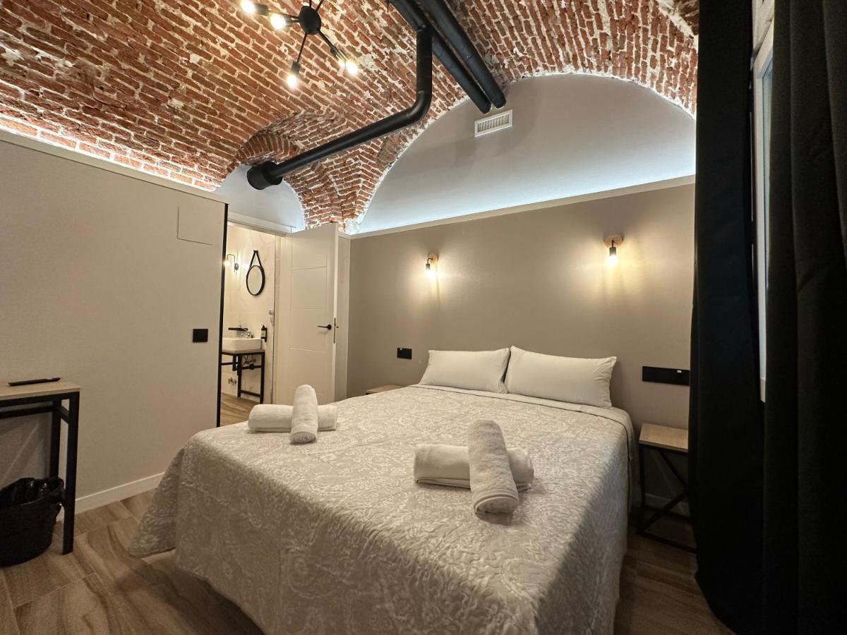 Cc Opera Suites Madrid Eksteriør billede