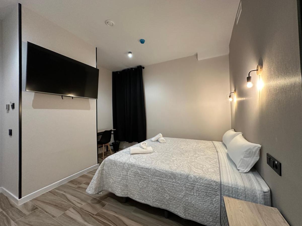 Cc Opera Suites Madrid Eksteriør billede