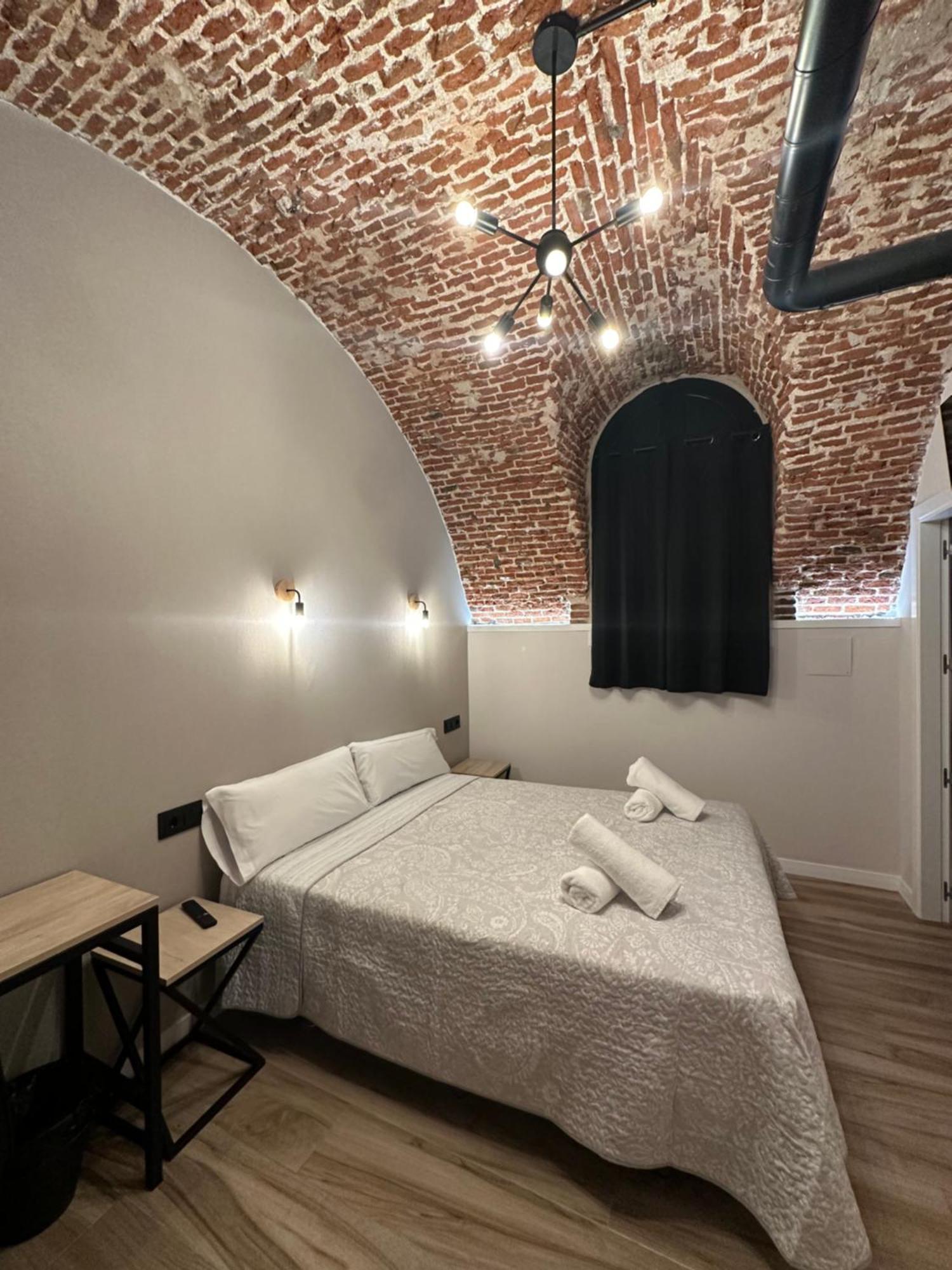 Cc Opera Suites Madrid Eksteriør billede