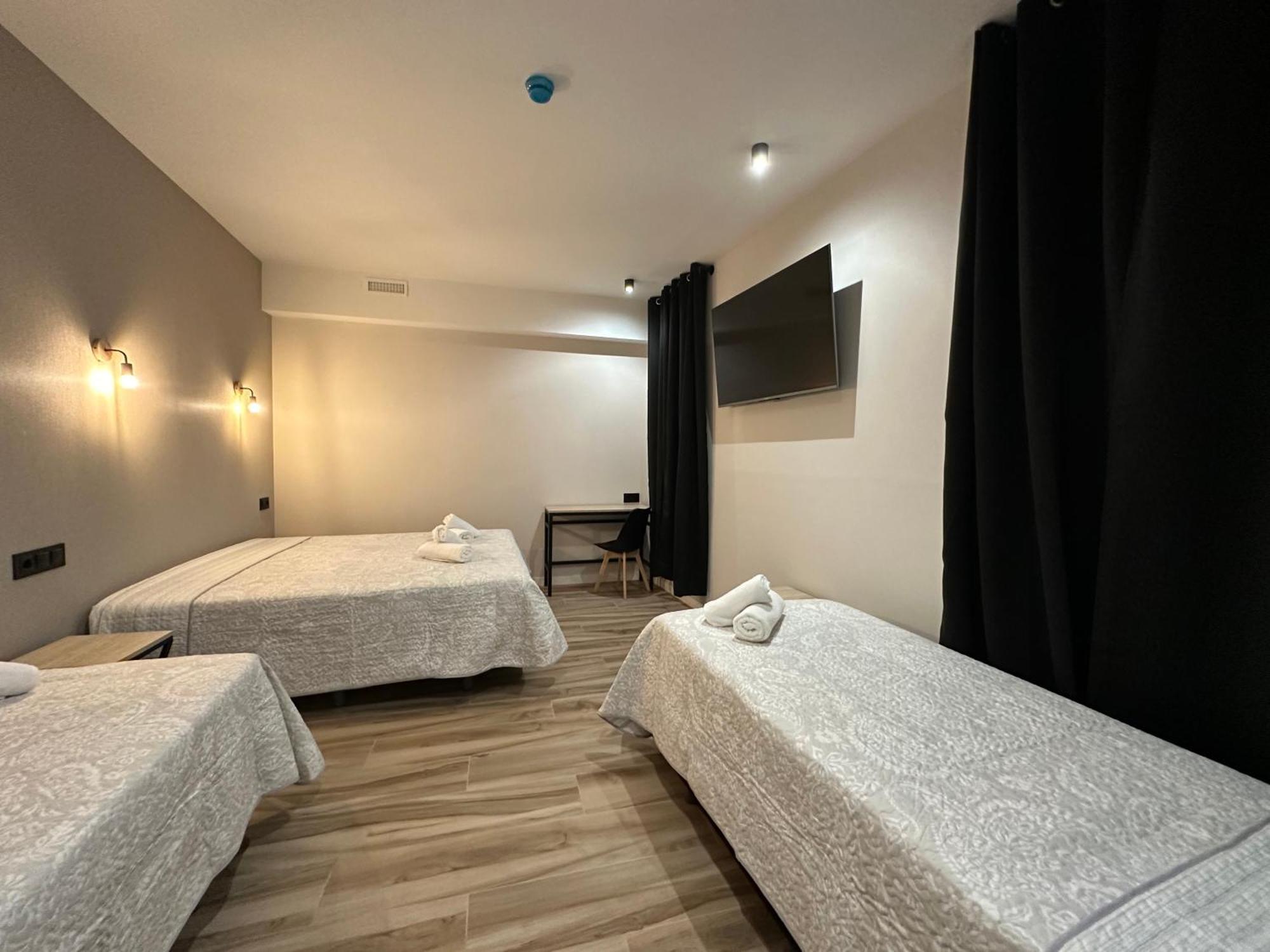 Cc Opera Suites Madrid Eksteriør billede