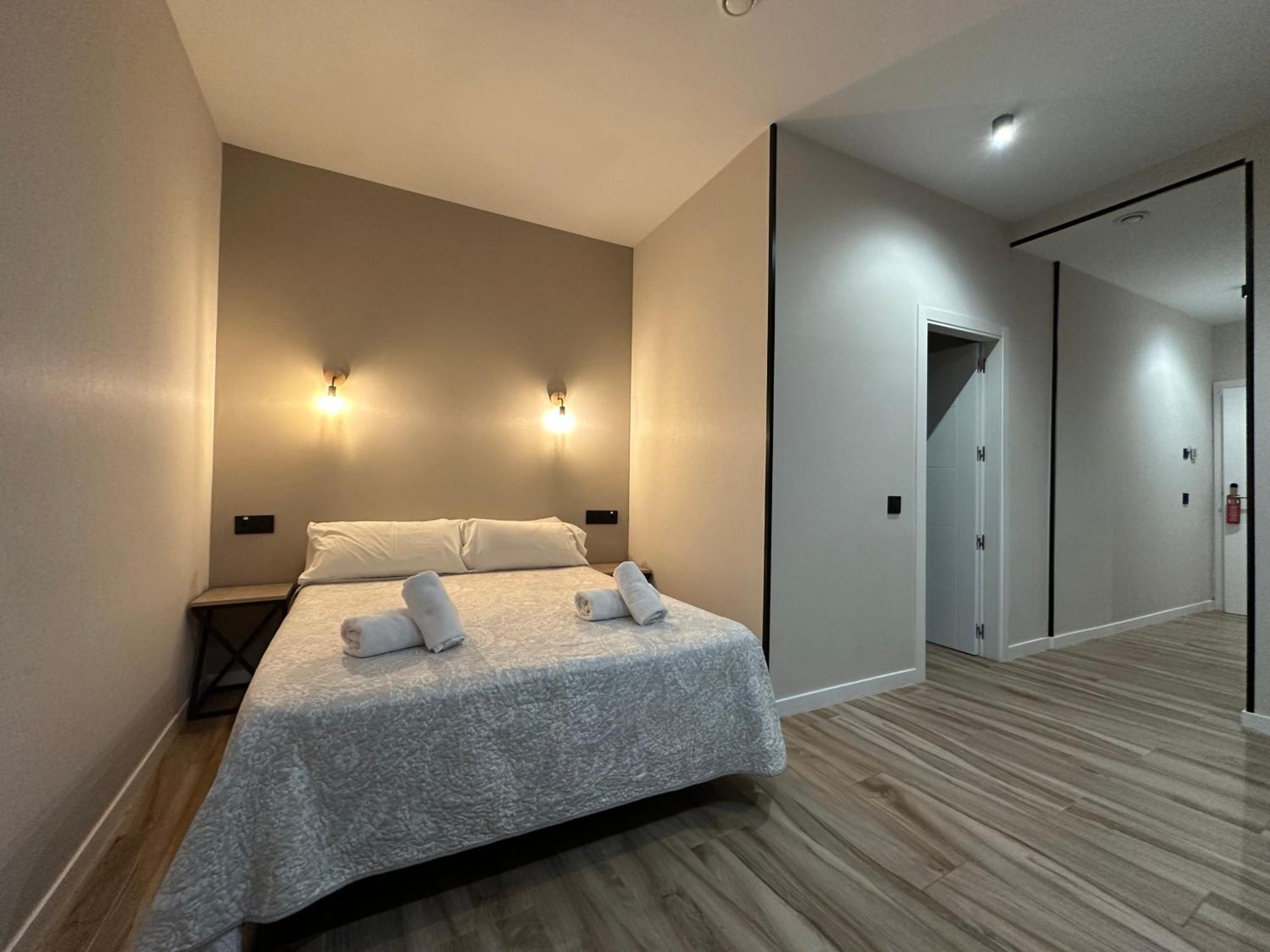 Cc Opera Suites Madrid Eksteriør billede