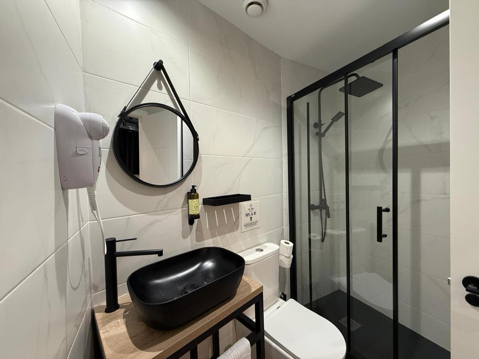 Cc Opera Suites Madrid Eksteriør billede