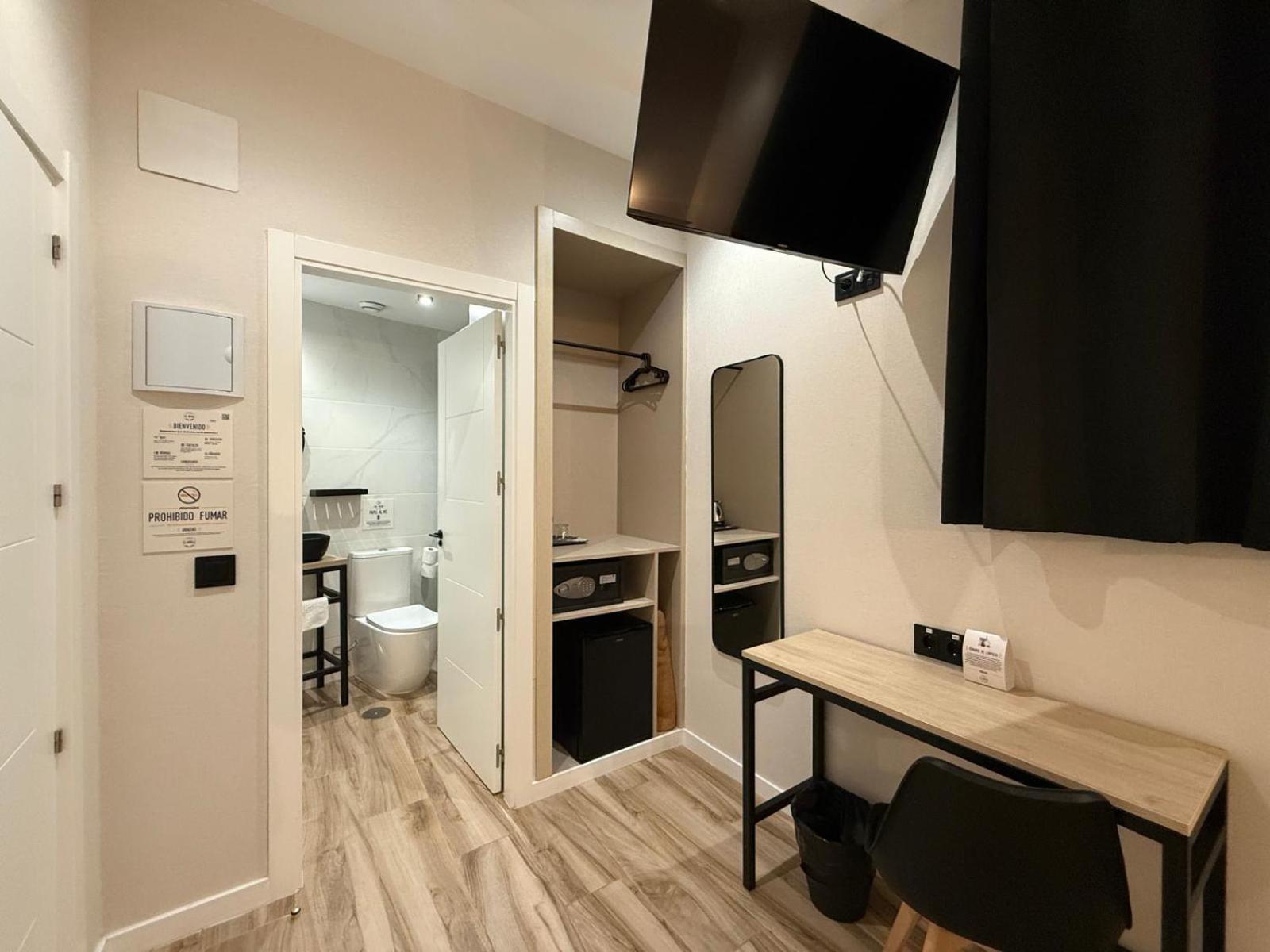 Cc Opera Suites Madrid Eksteriør billede